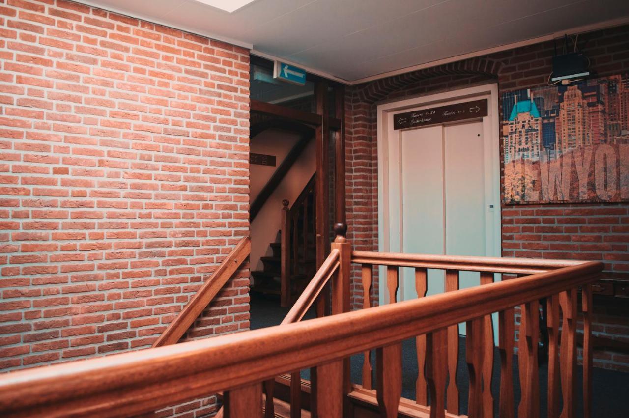 Hotel Restaurant Victoria Winschoten Esterno foto